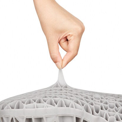 3D pillow that supports you like you're floating (P2201)