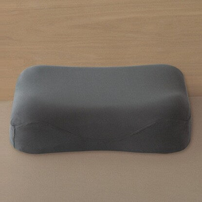 Low-resilience pillow (Premier Fit P2207)