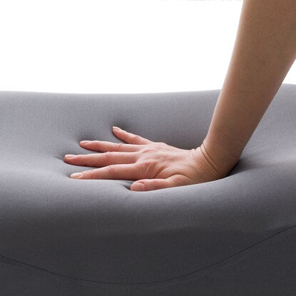 Low-resilience pillow (Premier Fit P2207)