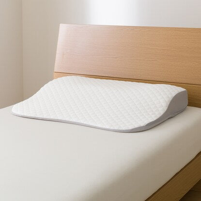 Pillow cover for pillows that also support your shoulders, neck, and back (Arai-Kae Cover)