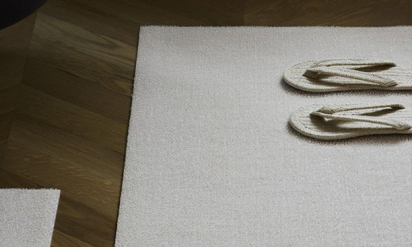 玄関マット 46×71cm ソリッド スーパーホワイト