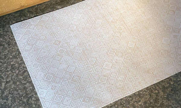 フロアマット 59×92cm モザイク アーモンド