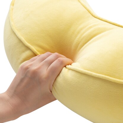 Soft and chewy cushion (banana 2)