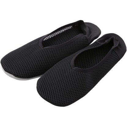 Home slip-ons (black, medium)