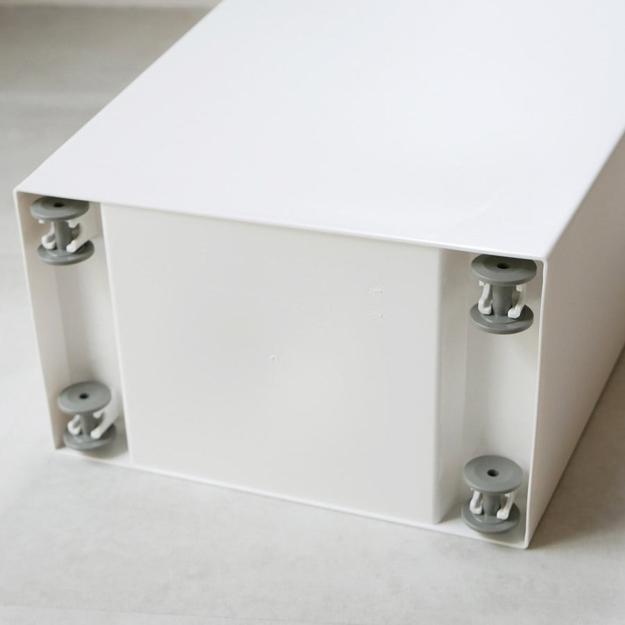 kcud Simple Wide White