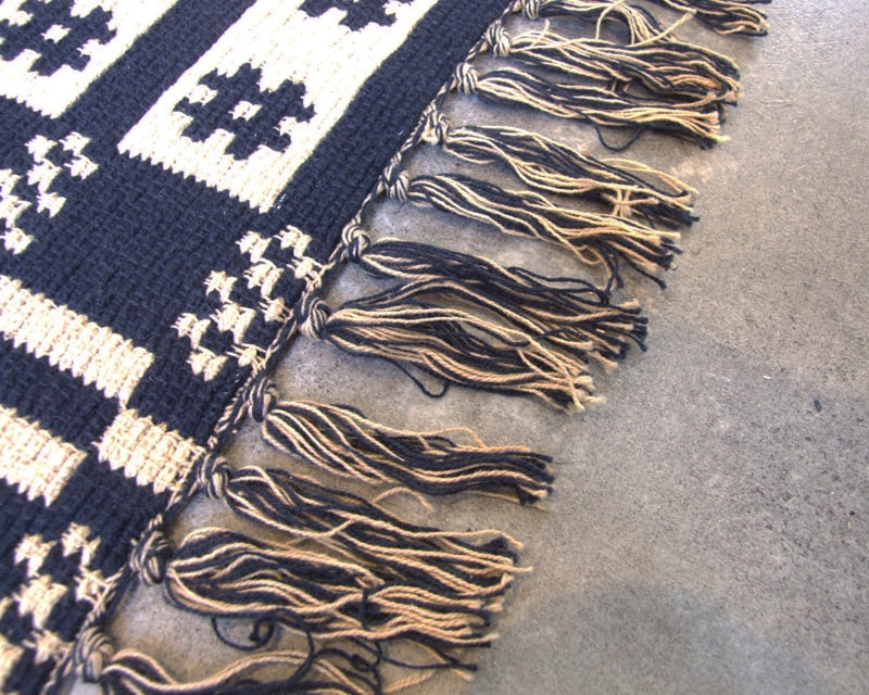OVERSHOT RUG Navy/Ivory Overshot Rug