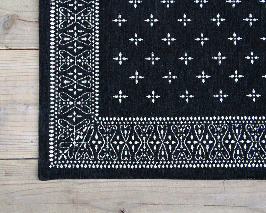 Cross Bandana Rug Black クロスバンダナラグ ブラック 200×140cm