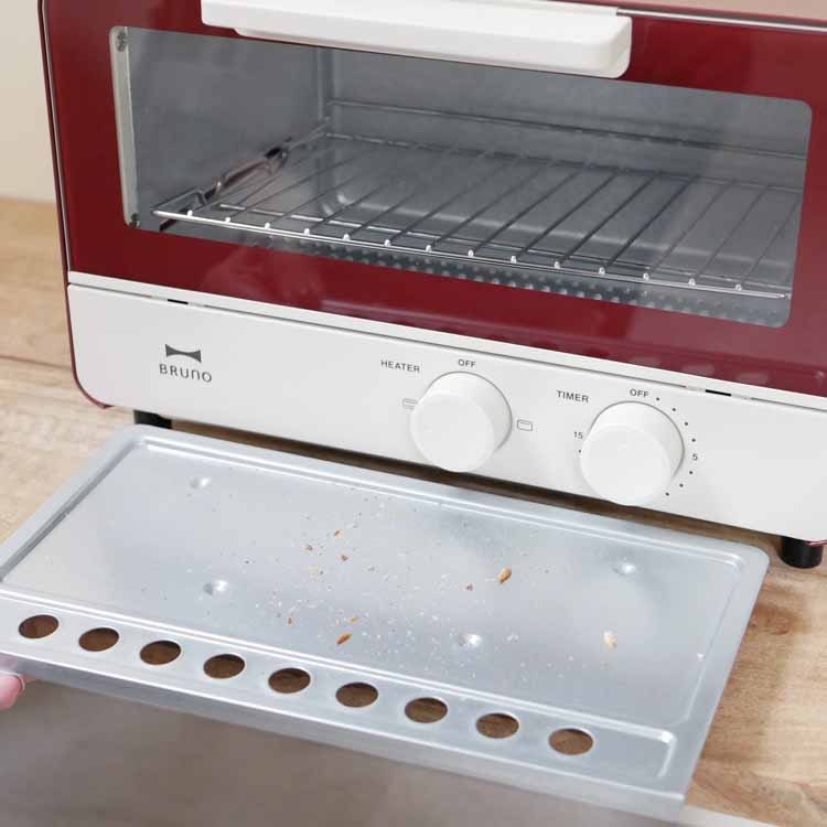 Red toaster oven