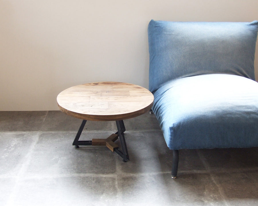 FENDY ROUND COFFEE TABLE Fendi round coffee table