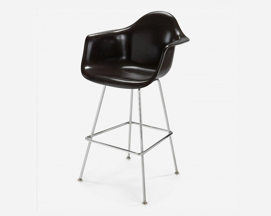 Fiberglass Arm Shell Chair CHARCOAL