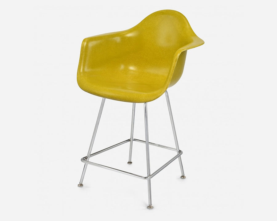 Fiberglass Arm Shell Chair PICKLE ピクルス