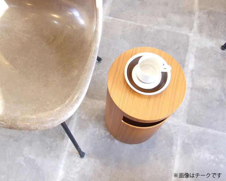 Small Table &amp; Dust Box Walnut