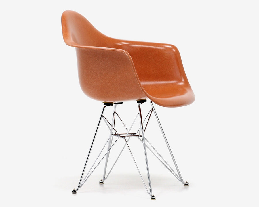 Fiberglass Arm Shell Chair YAM ヤム