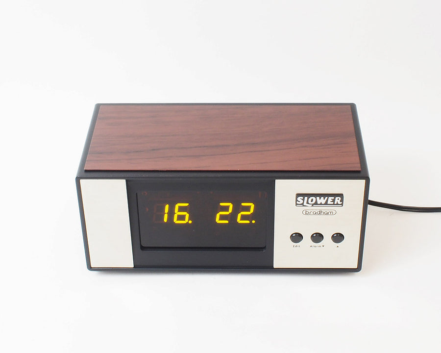 LED DESK CLOCK Bradhum LEDデスククロック ブラハム