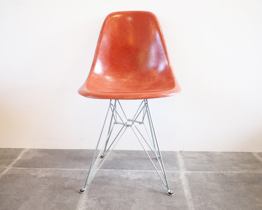 Eames side shell chair テラコッタ