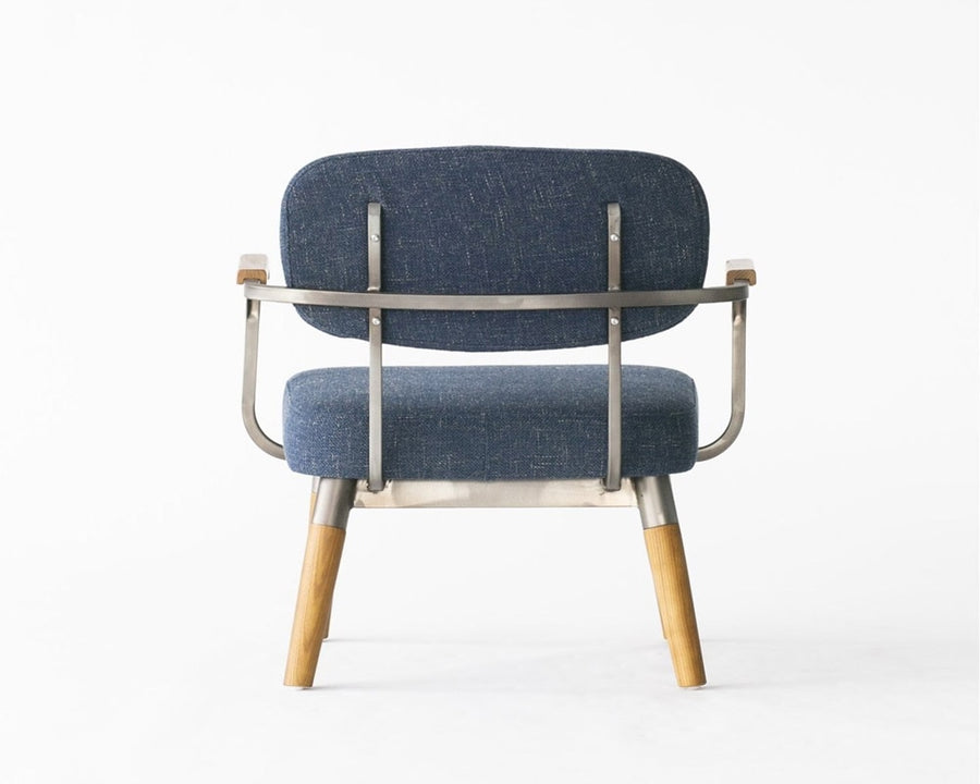 STRAND LOUNGE CHAIR