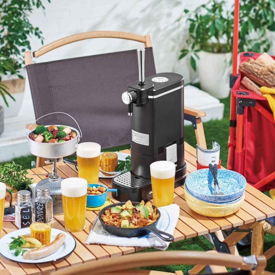 Beer cocktail server