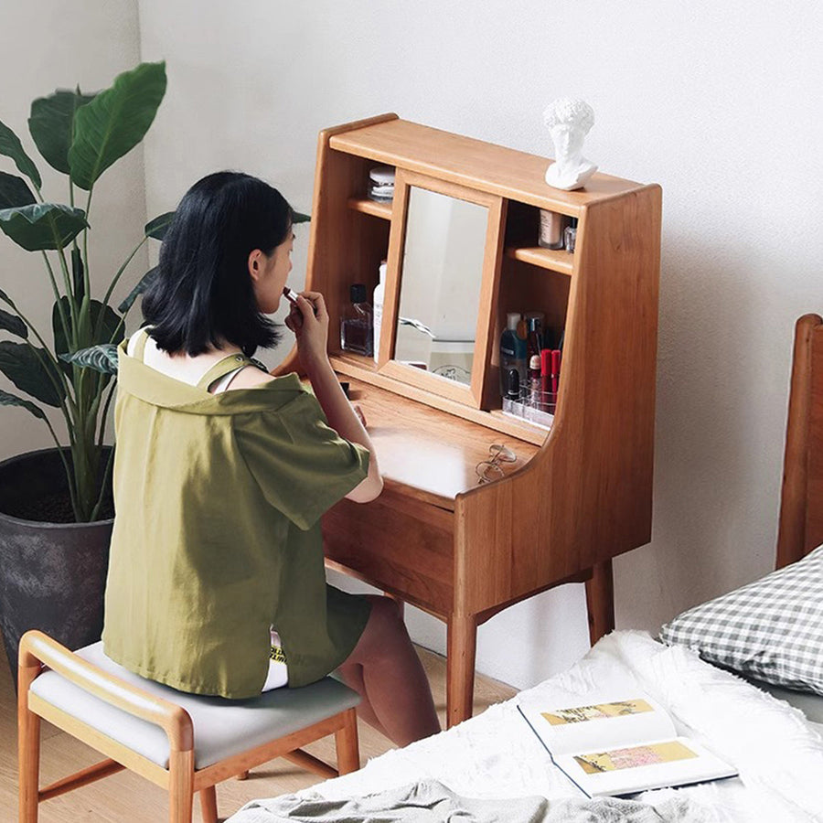 Compact wooden dresser with mirror
