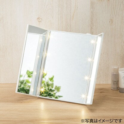 Compact mirror with LED light (white)