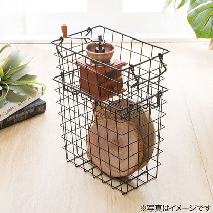 Stackable Wire Basket Quarter