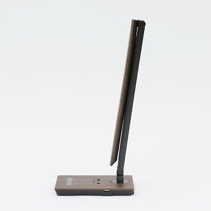 LED desk light (YP700DL medium brown)