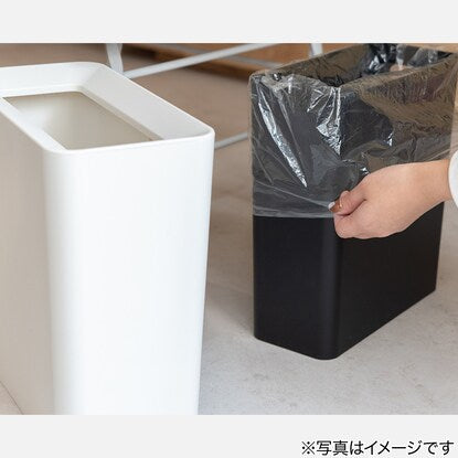 Antibacterial and deodorizing dust box (Slim square Leclerc CV White)