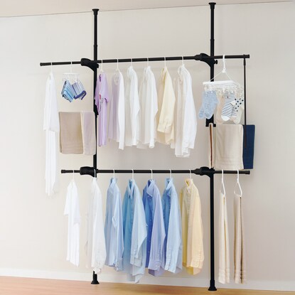 Vertically and horizontally expandable wall-mounted clothesline (MT01, black)