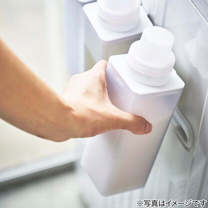 Magnetic refillable laundry bottle (mist clear) 