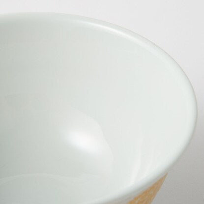 Lightweight tea bowl with gold-colored round pattern GY (Arita ware)