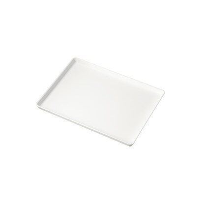 Non-slip tray (S) that can be used in the microwave as is