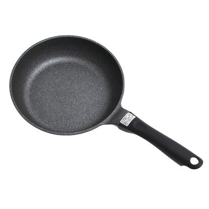 IH/Gas Fire Ultra Lightweight Frying Pan (20cm KARUFURA)