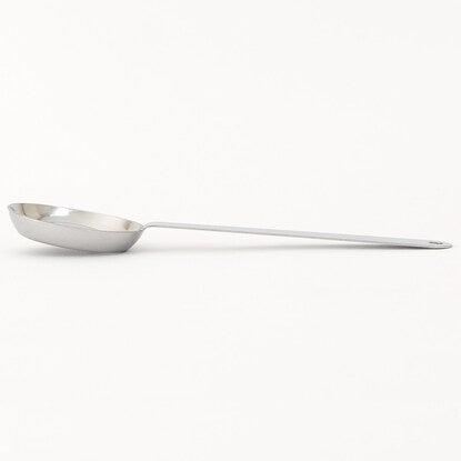 Double-sided measuring spoon