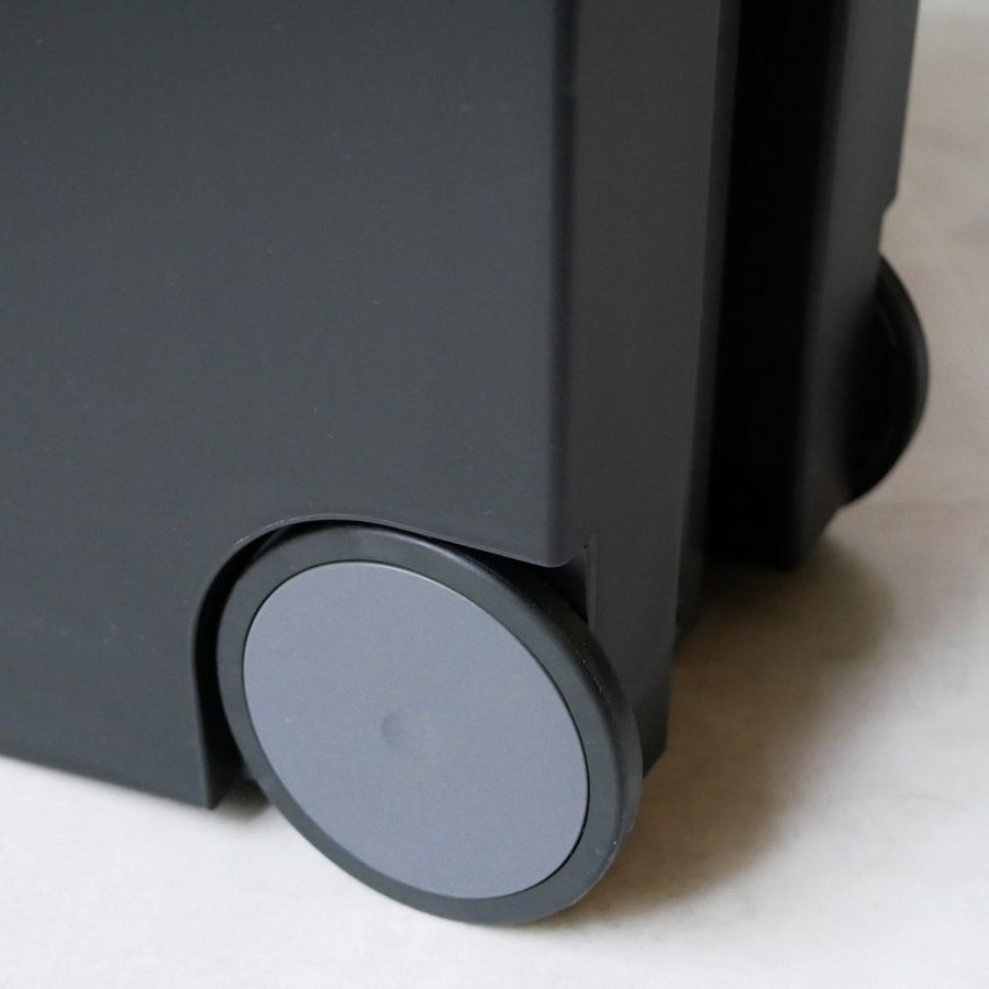 kcud #30 Black