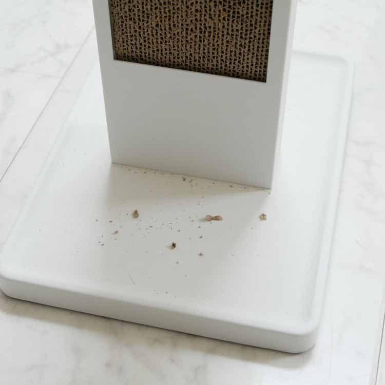 tower 猫の爪とぎスタンド ホワイト