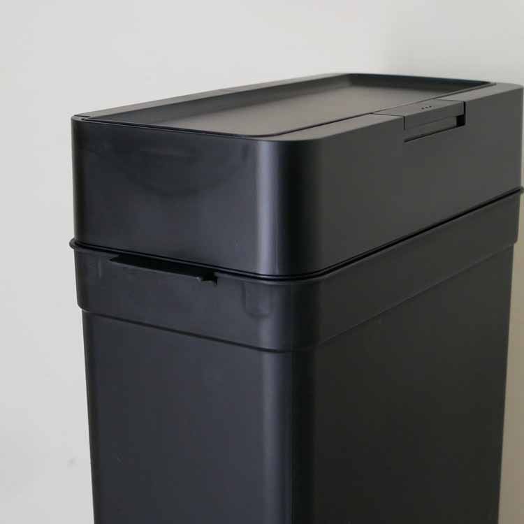 Seals 25 Airtight Dustbin, Black