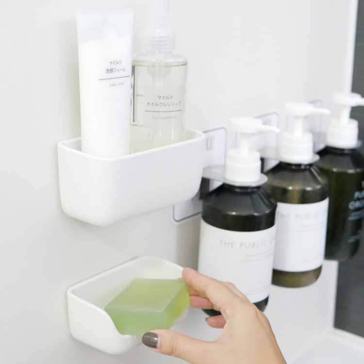 Magnetic soap dish, white