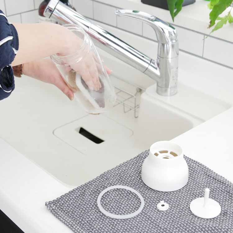 CAPSULE ウォーターカラフェ 1L ホワイト