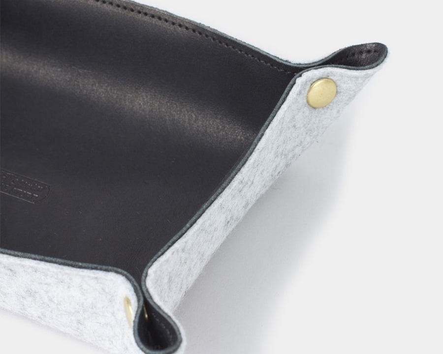 GS Leather &amp; Felt Travel Tray Leather &amp; Felt Travel Tray