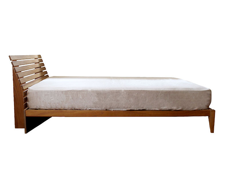 Mnol slit-back bed SD