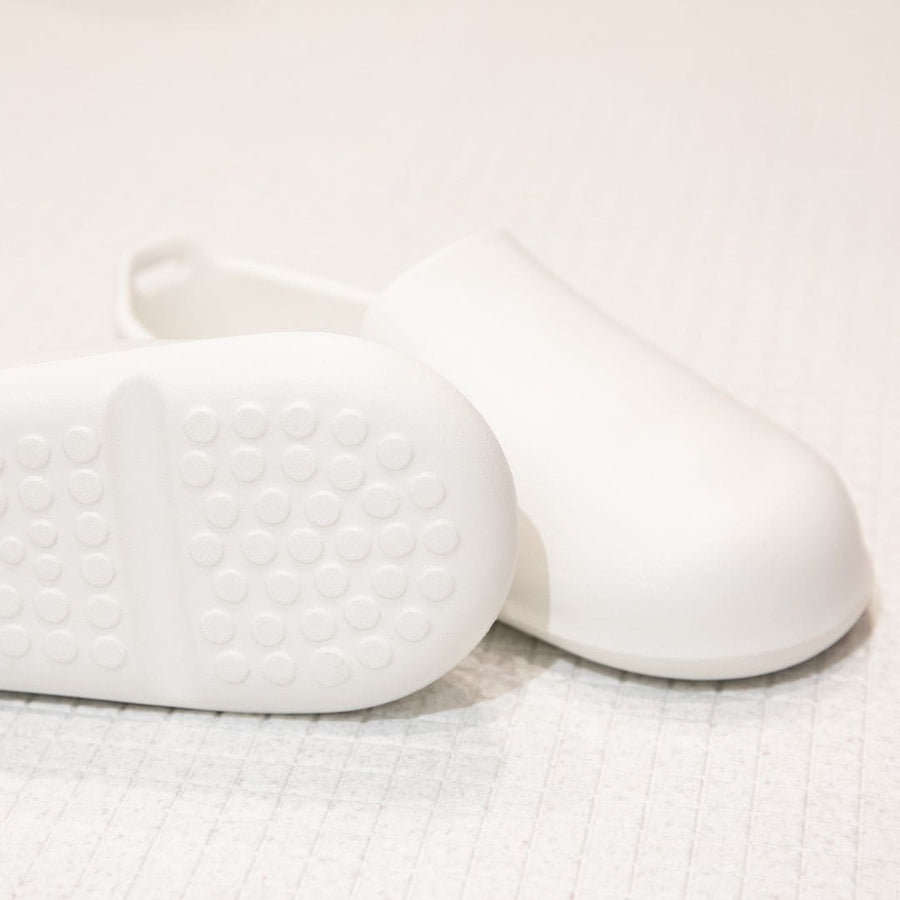 White bath slippers