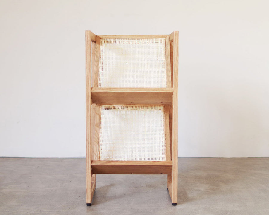 RATTAN MAGAZINE RACK
