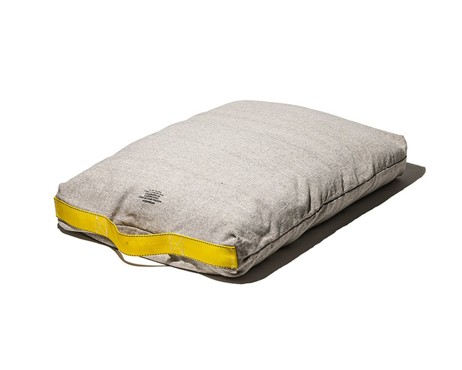 CUSHION FOR HUMAN AND PET Ivory-Black Mix
