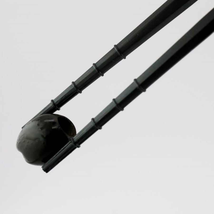 Easy-to-grasp chopsticks