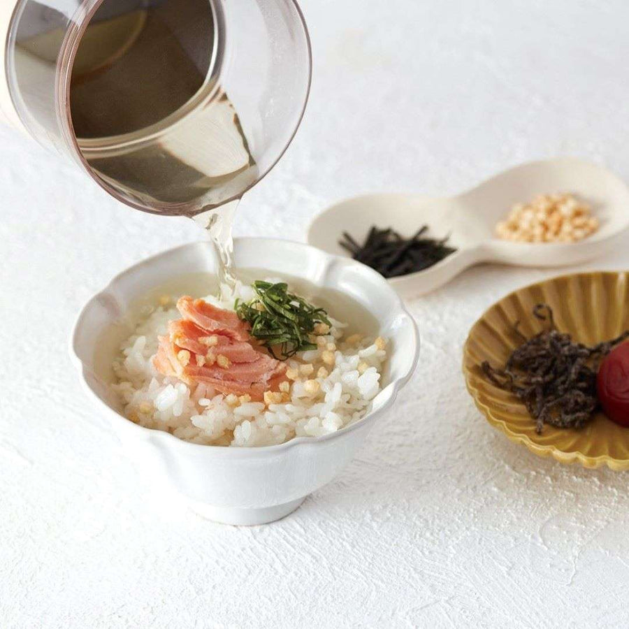 Milk tea maker cream white