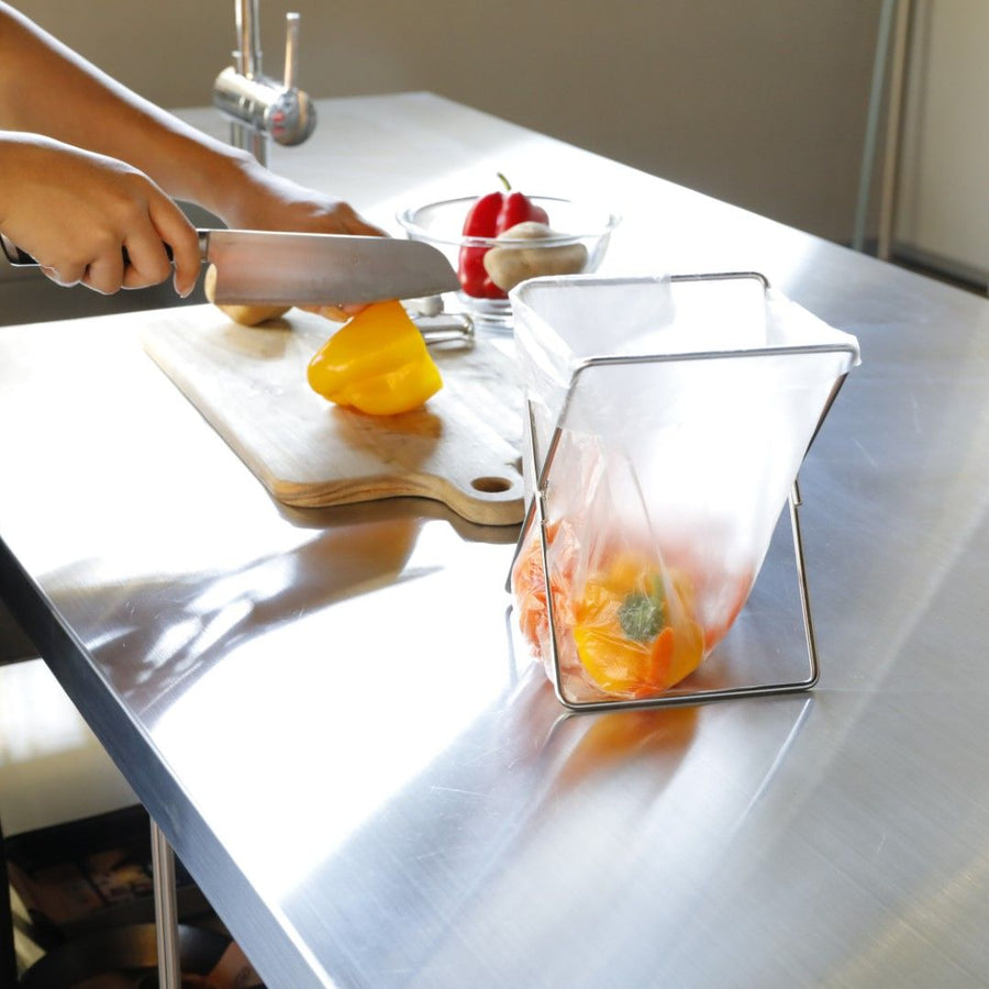 Openable plastic bag stand