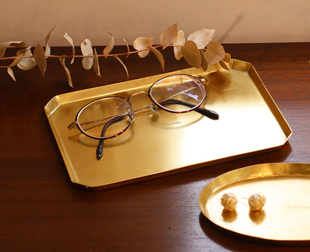 in bloom (in bloom) Recto tray L size