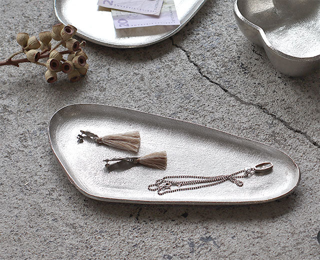 santolina aluminum long tray