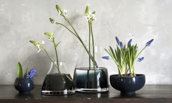 Flower vase no.1 smoke gray