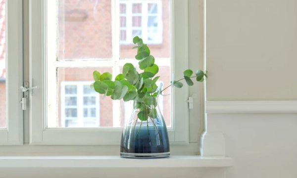 Flower vase no.1 indigo blue