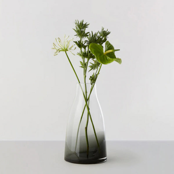 Flower vase no.3 Smoke Gray